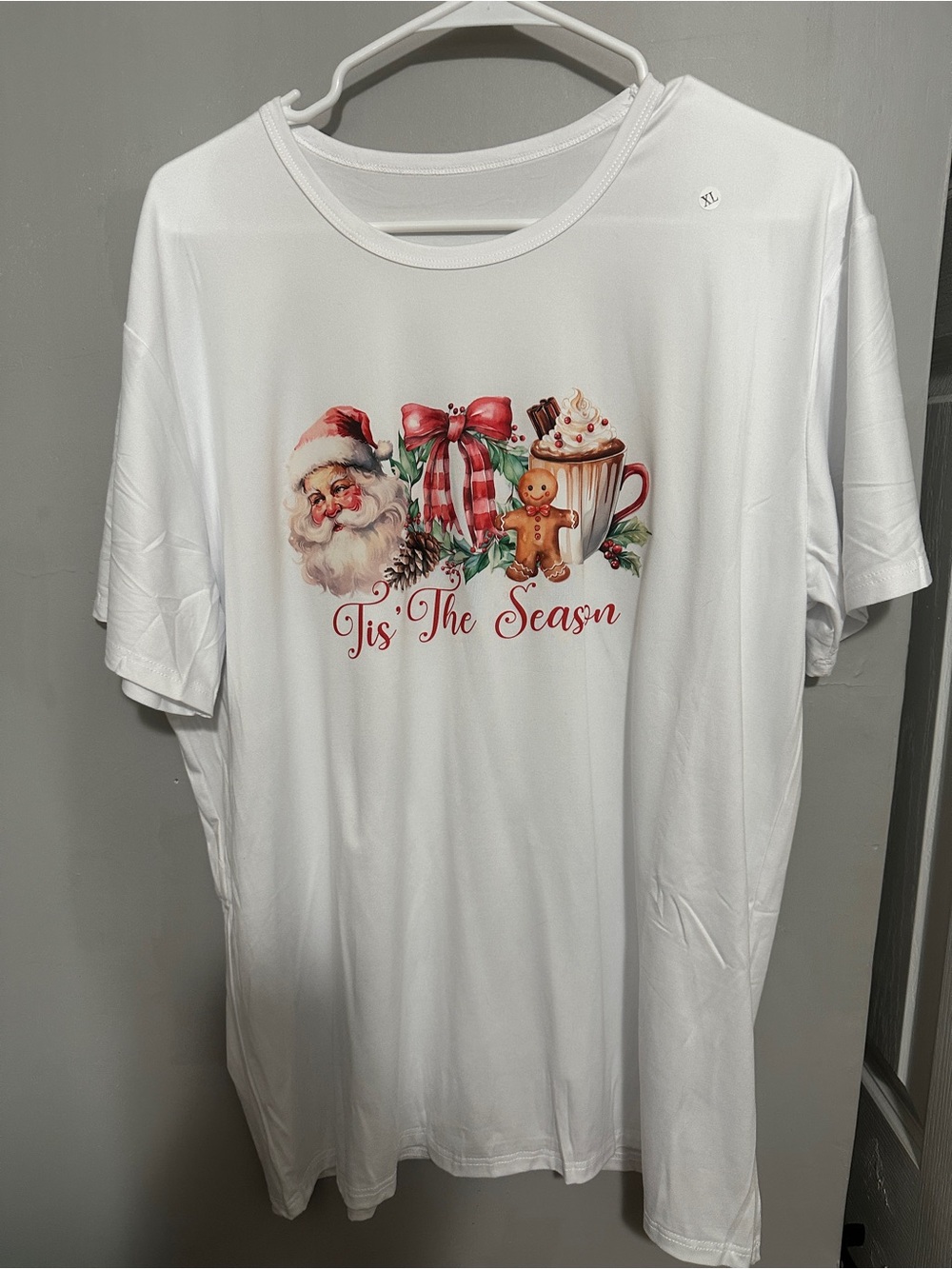Tis The Season Christmas Graphic Tee - Women’s White XL